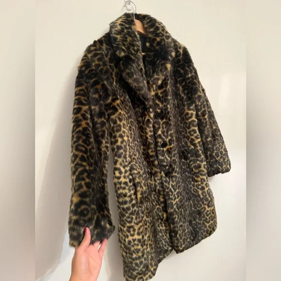* 💕SOLD* Luxury The Kooples Leopard Faux Fur Coat Small - Picture 10 of 17
